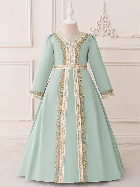 Frocklet A-Line Light Green Lace Maxi Dress for Girls | Cute Formal Long Sleeve Gown 1
