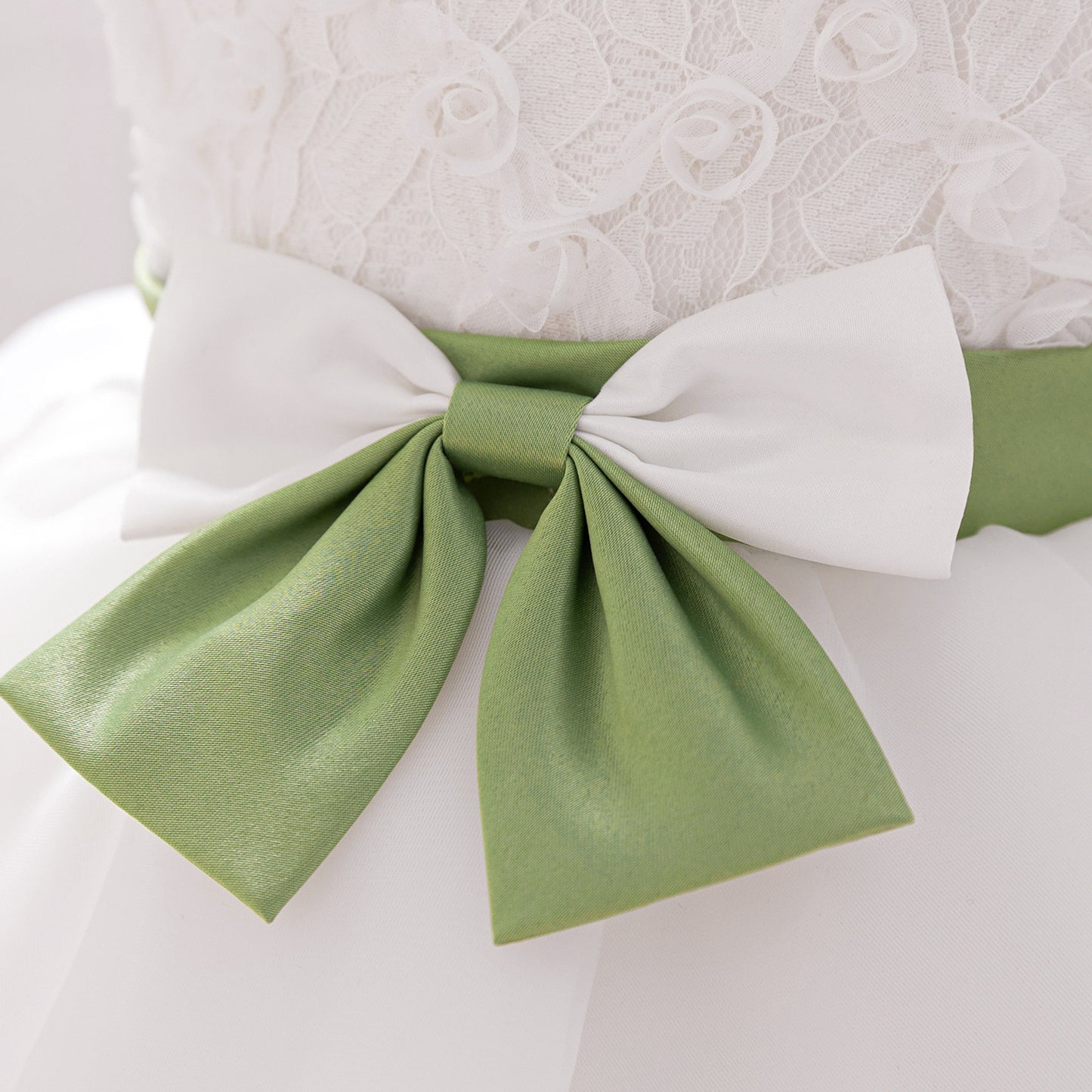 High-Low Puffy White Tulle Princess Dress for Girls – Bowknot & Tiered Skirt