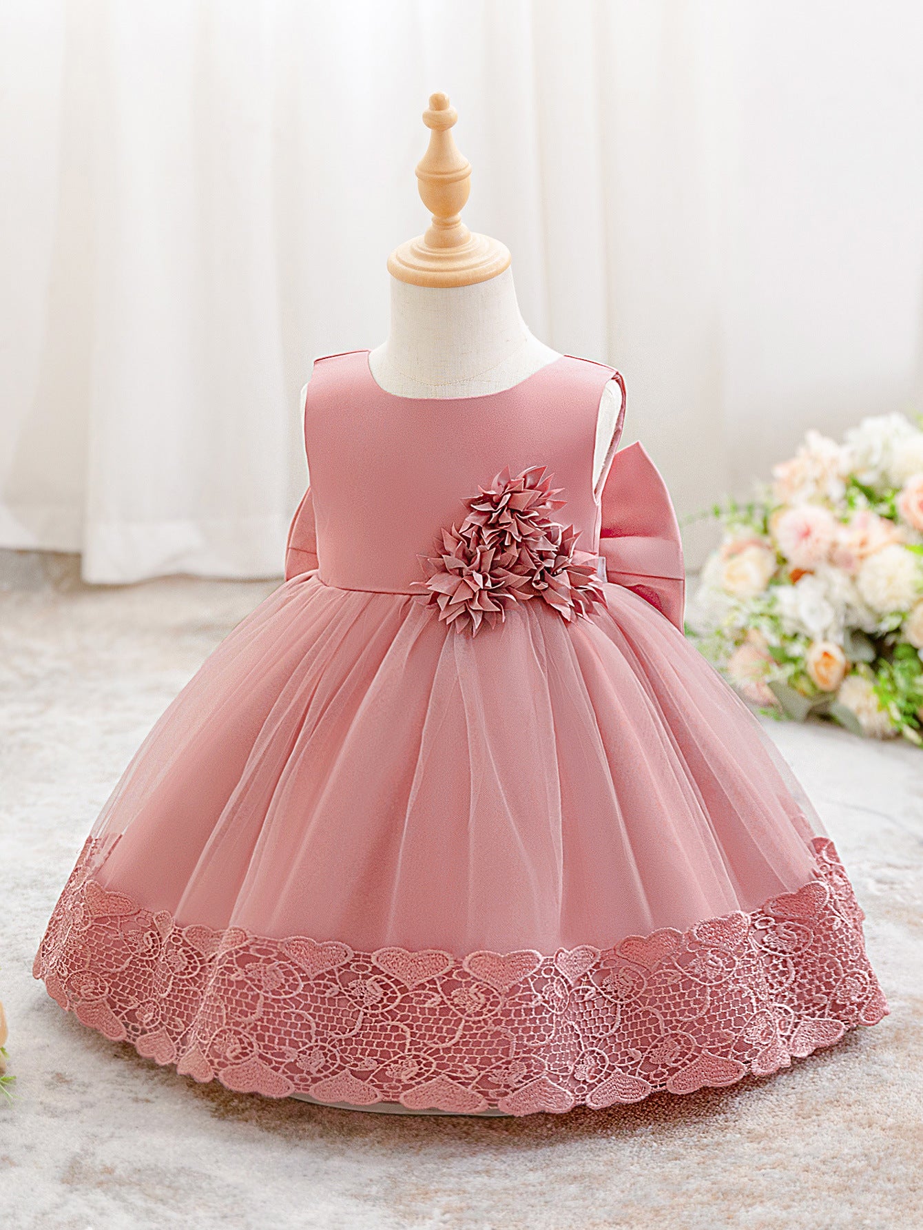 Cute Pink Puffy Flower Girl Dress with Lace & Bowknot for Toddlers | Ball Gown Dress
