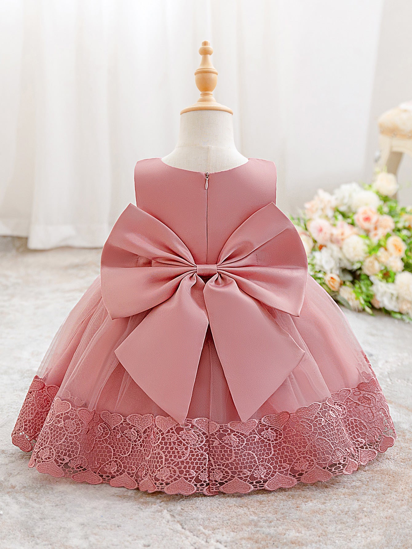 Cute Pink Puffy Flower Girl Dress with Lace & Bowknot for Toddlers | Ball Gown Dress