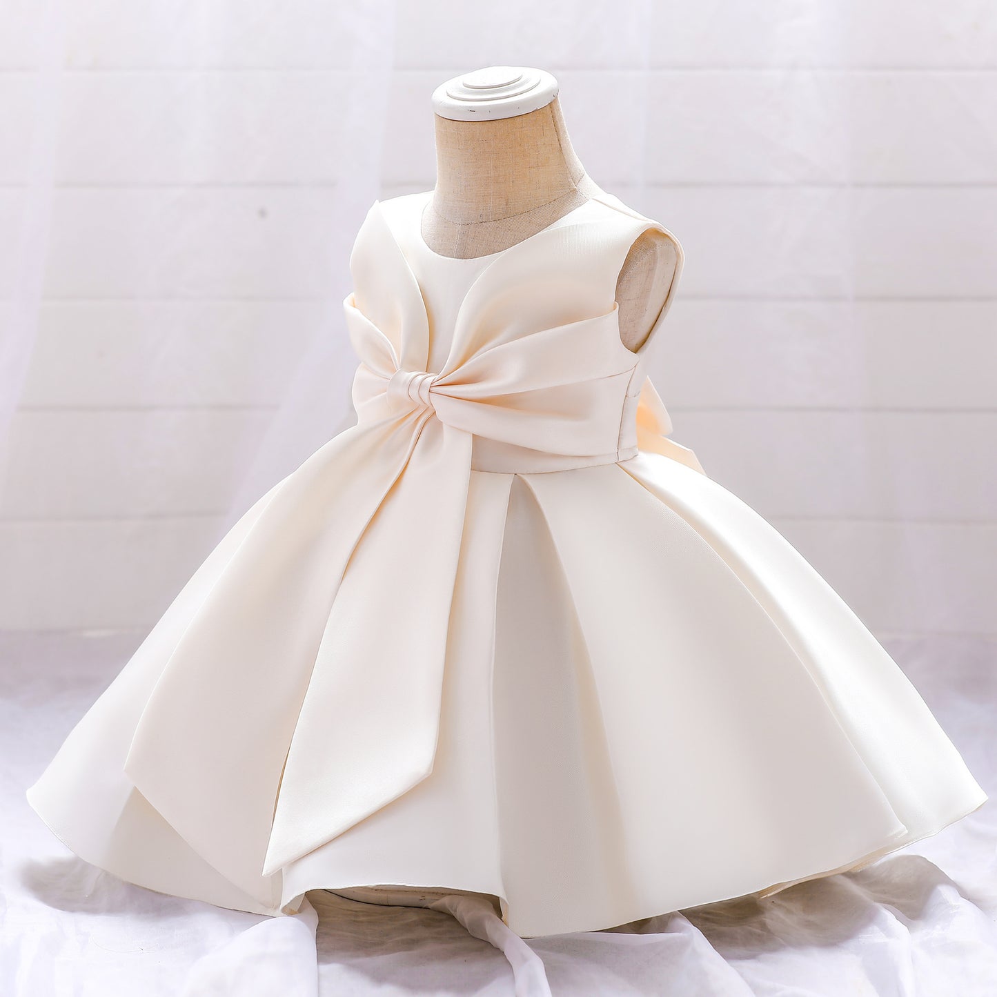 Adorable Puffy Satin Ball Gown for Baby Girls – Ruffle Frill Tea Length Party Dress