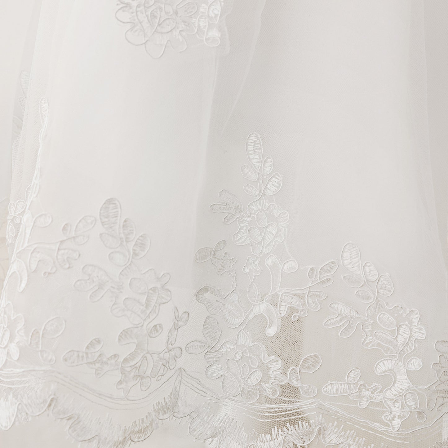 Puffy High-Low Tulle Princess Dress for Girls with Lace and Bow – Party, Wedding & Formal