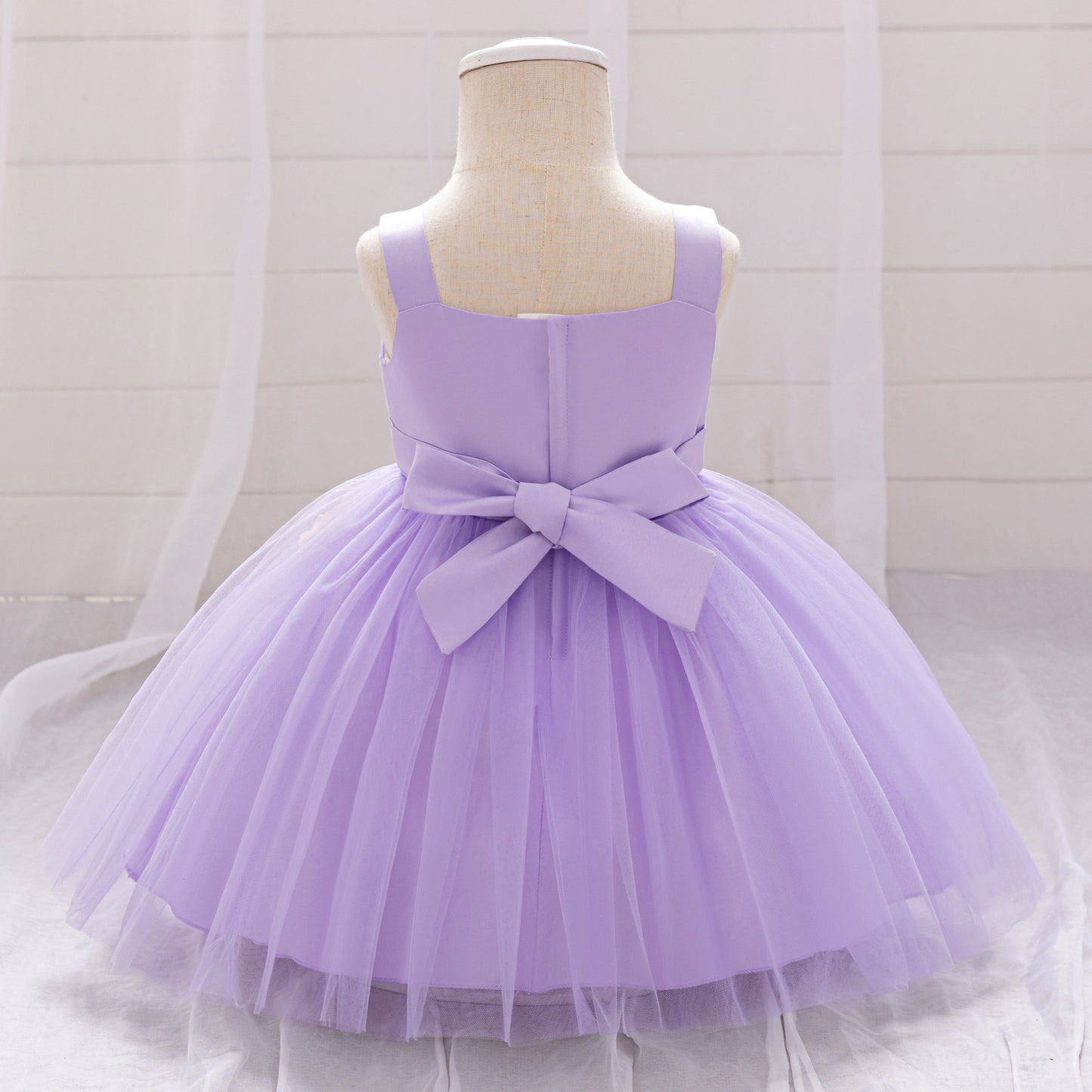 Puffy Mesh Off Shoulder Flower Girl Dress – Cute Applique Tea Length Gown for Toddlers