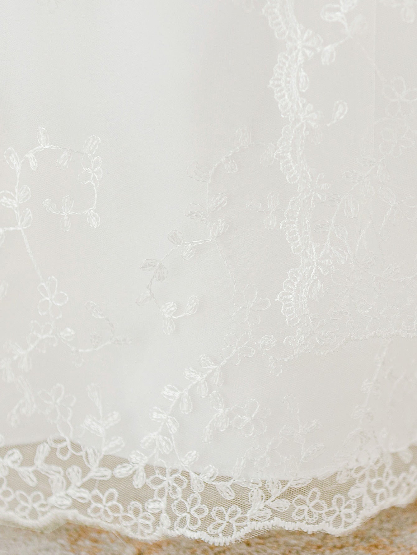 Sleeveless White A-line Lace Baby Dress – Perfect Flower Girl & Party Dress