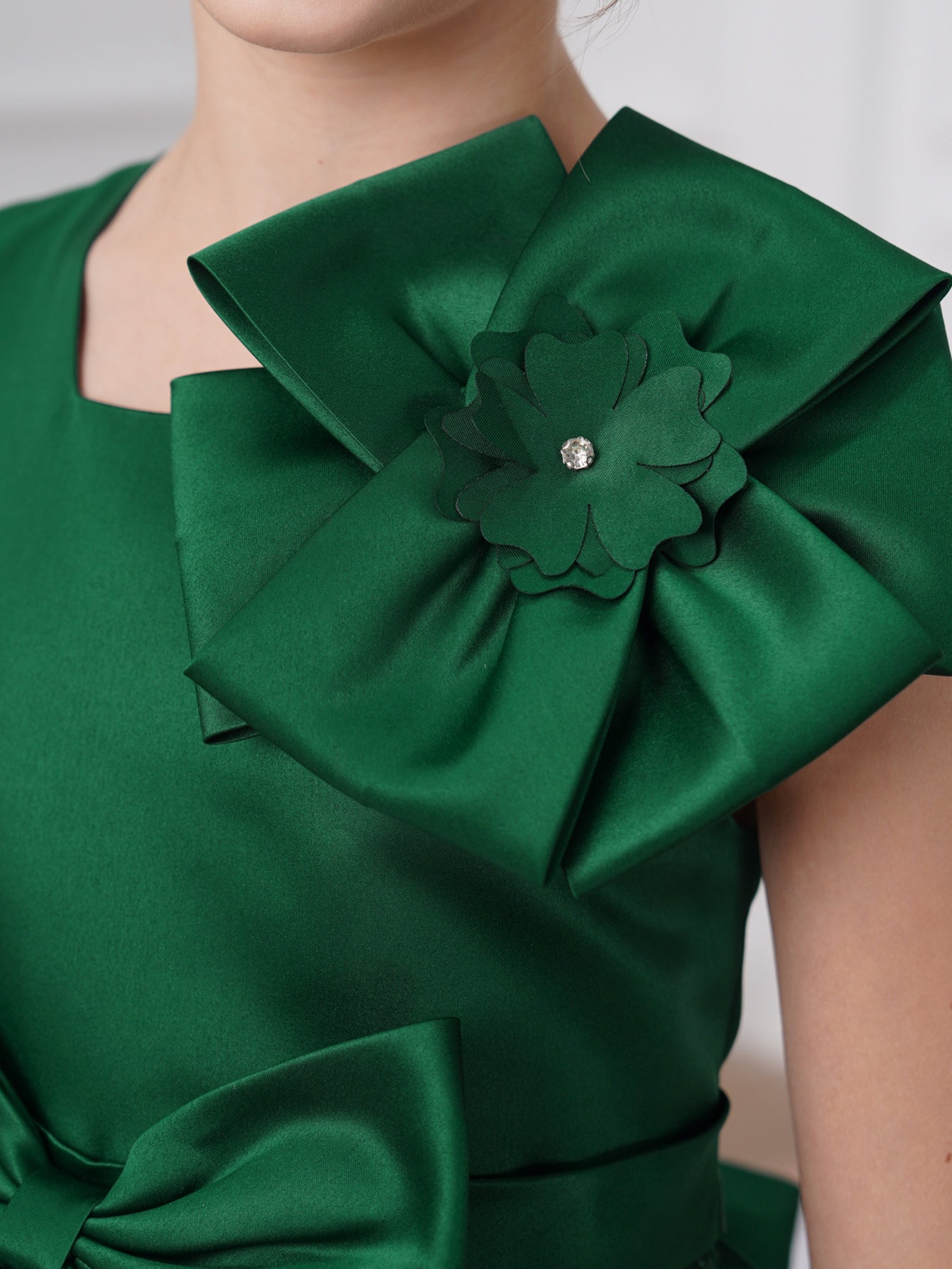 Dark Green A-Line Satin Bowknot Dress with Train for Girls | Party, Wedding, Formal