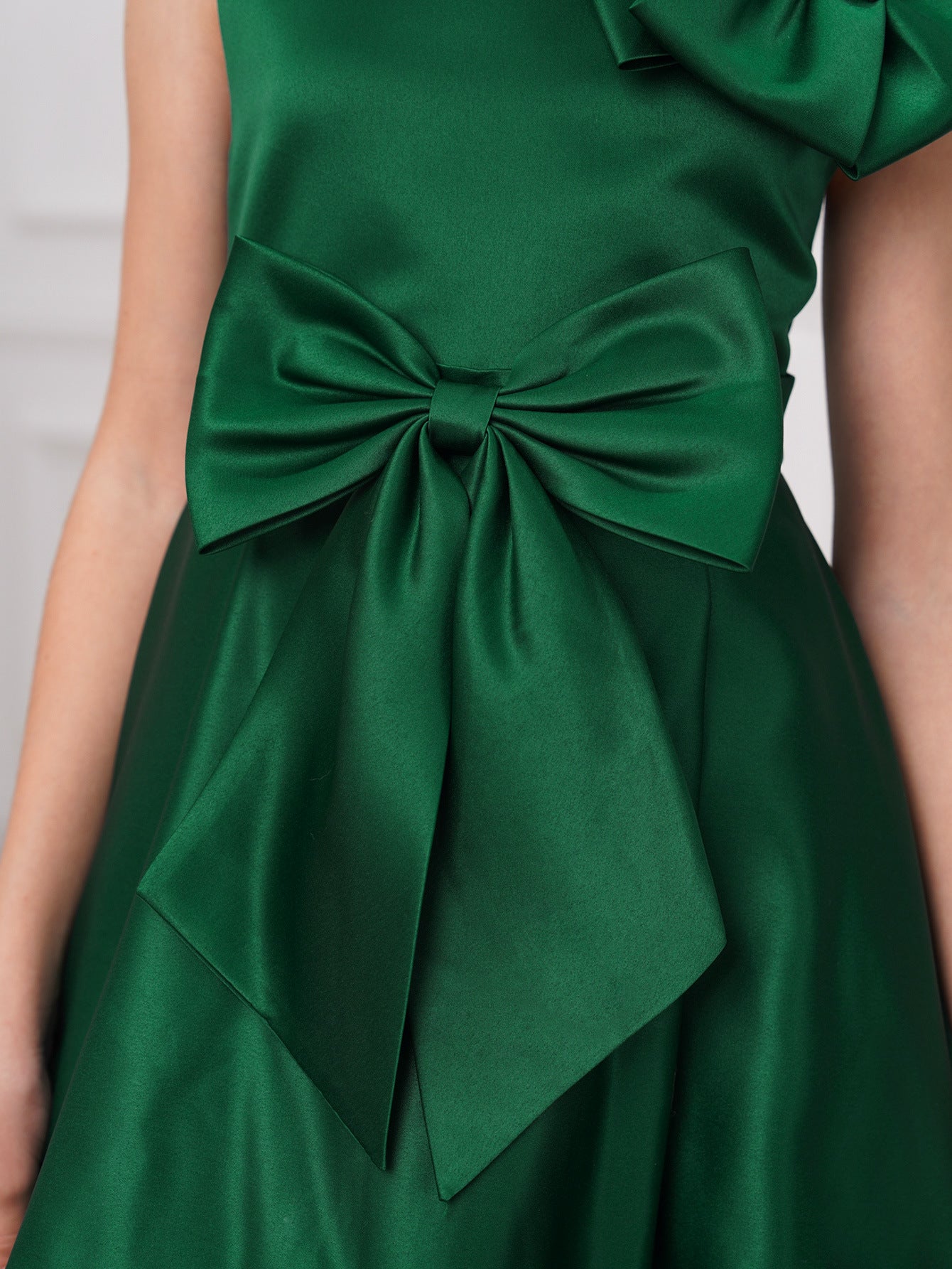 Dark Green A-Line Satin Bowknot Dress with Train for Girls | Party, Wedding, Formal