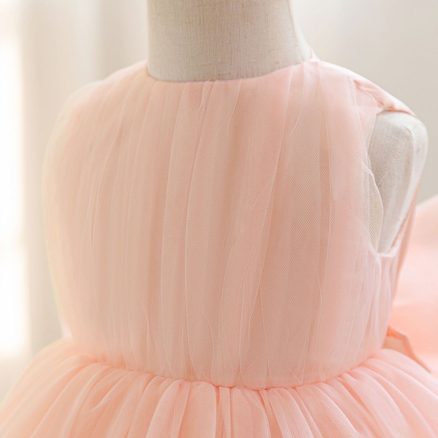 Cute High-Low Tulle Appliqué Dress with Bow for Girls – Light Pink Party & Wedding Gown