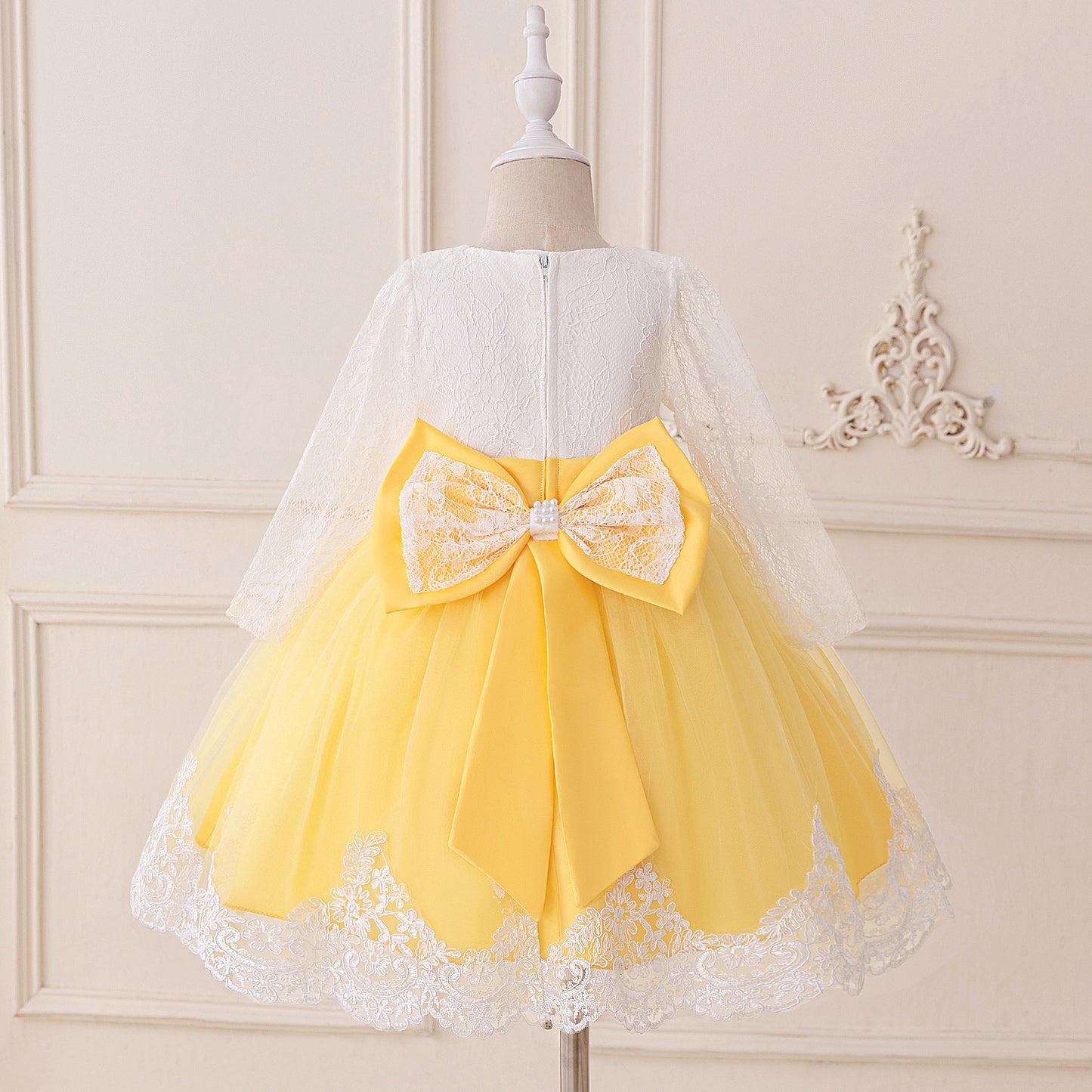 Cute Long Sleeve Lace & Tulle Flower Girl Dress with Bow – A-line Tea Length