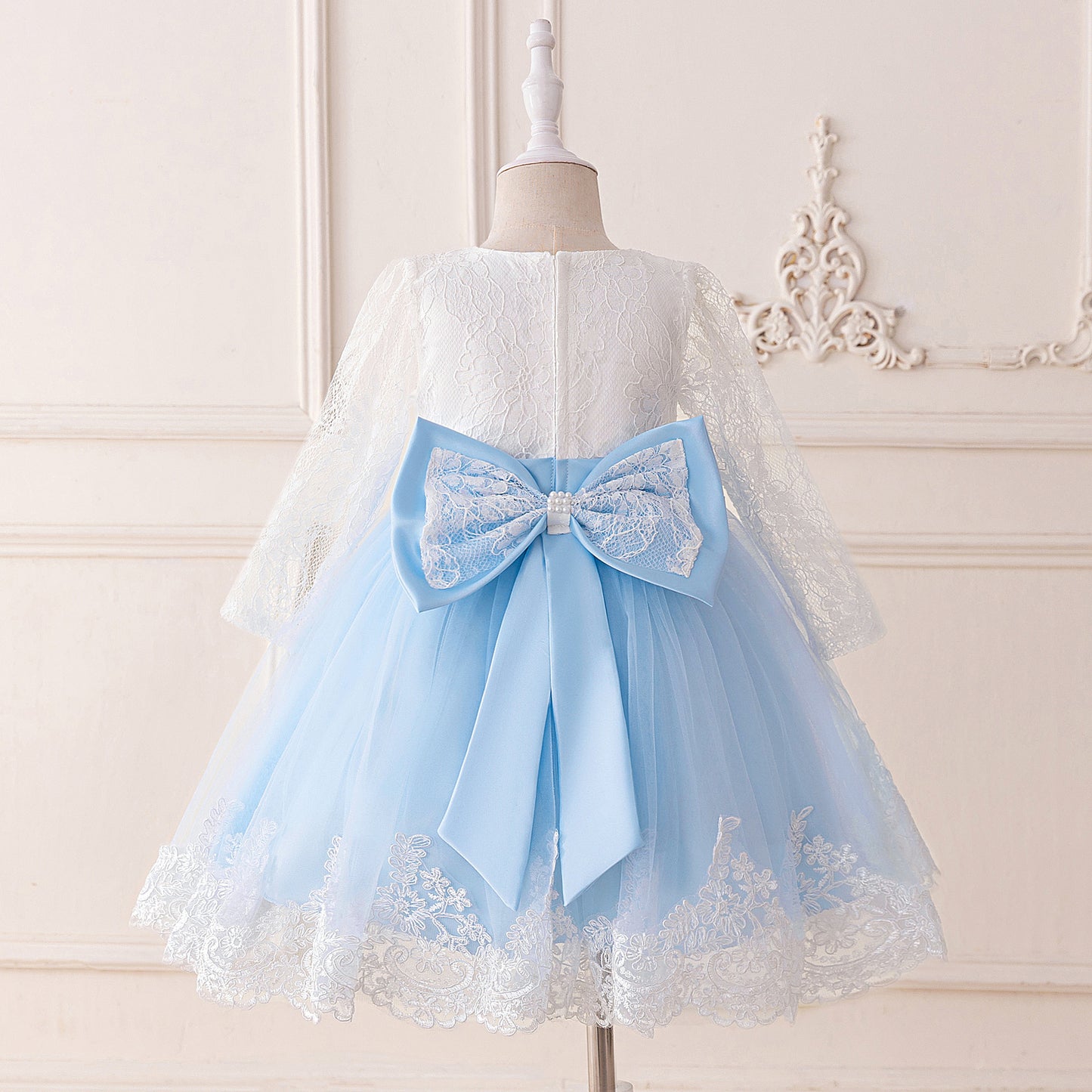 Cute Long Sleeve Lace & Tulle Flower Girl Dress with Bow – A-line Tea Length