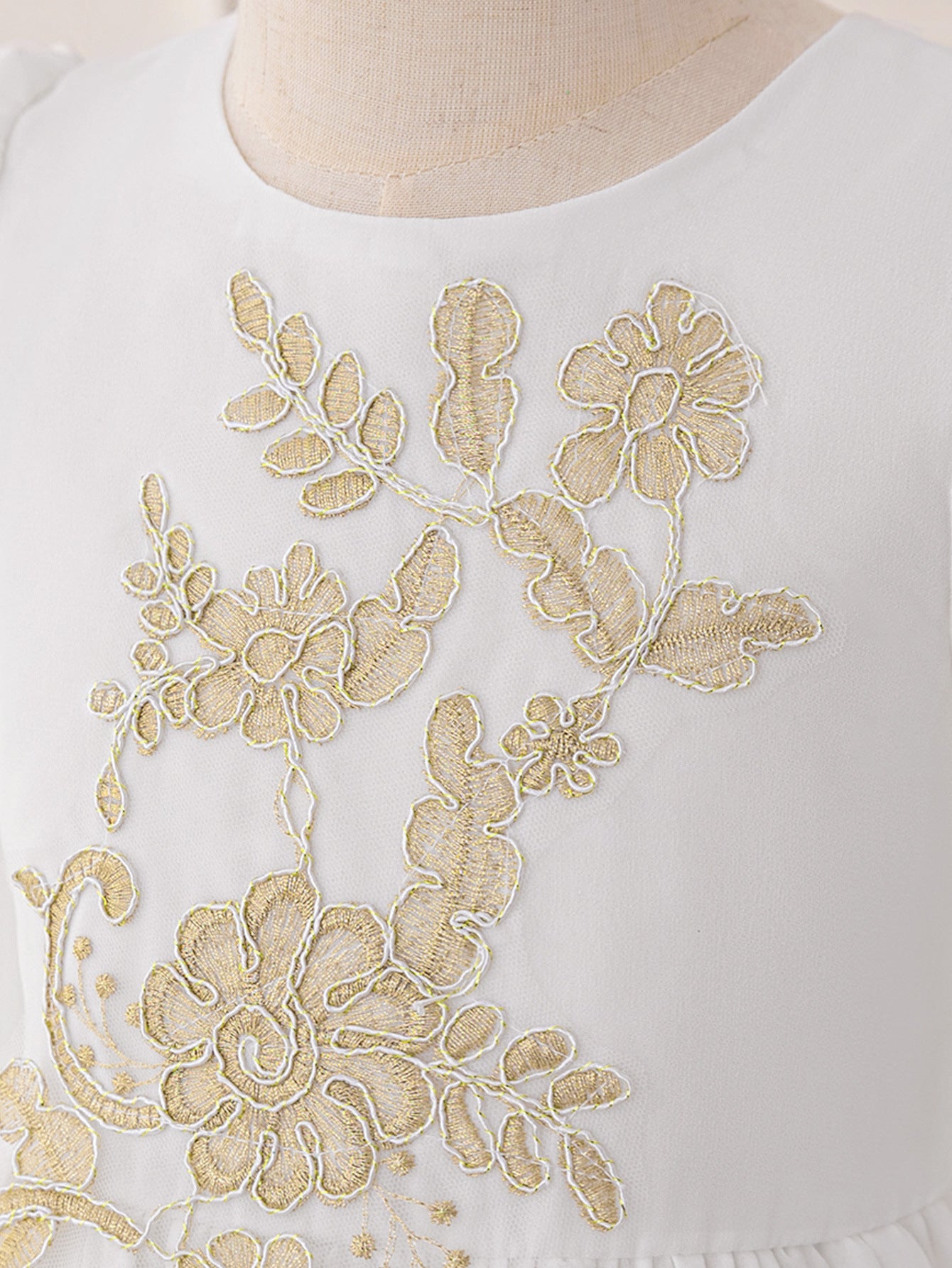 Long Sleeve White Chiffon A-Line Flower Girl Dress with Lace – Maxi Formal Gown