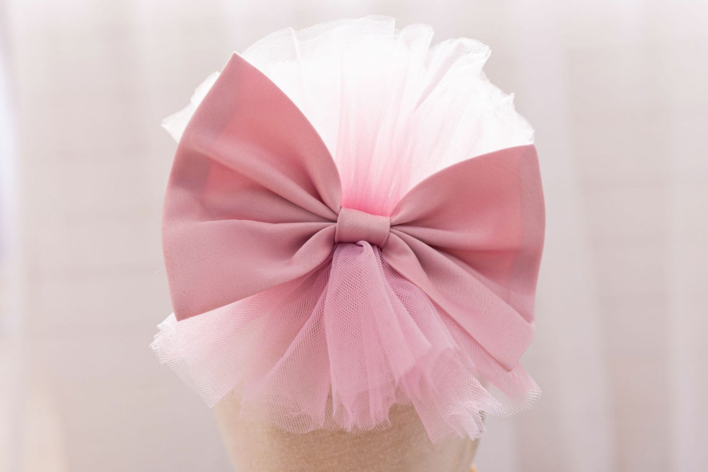 Off Shoulder Puffy Tulle Toddler Dress with Bowknot – Cute Party & Flower Girl Gown