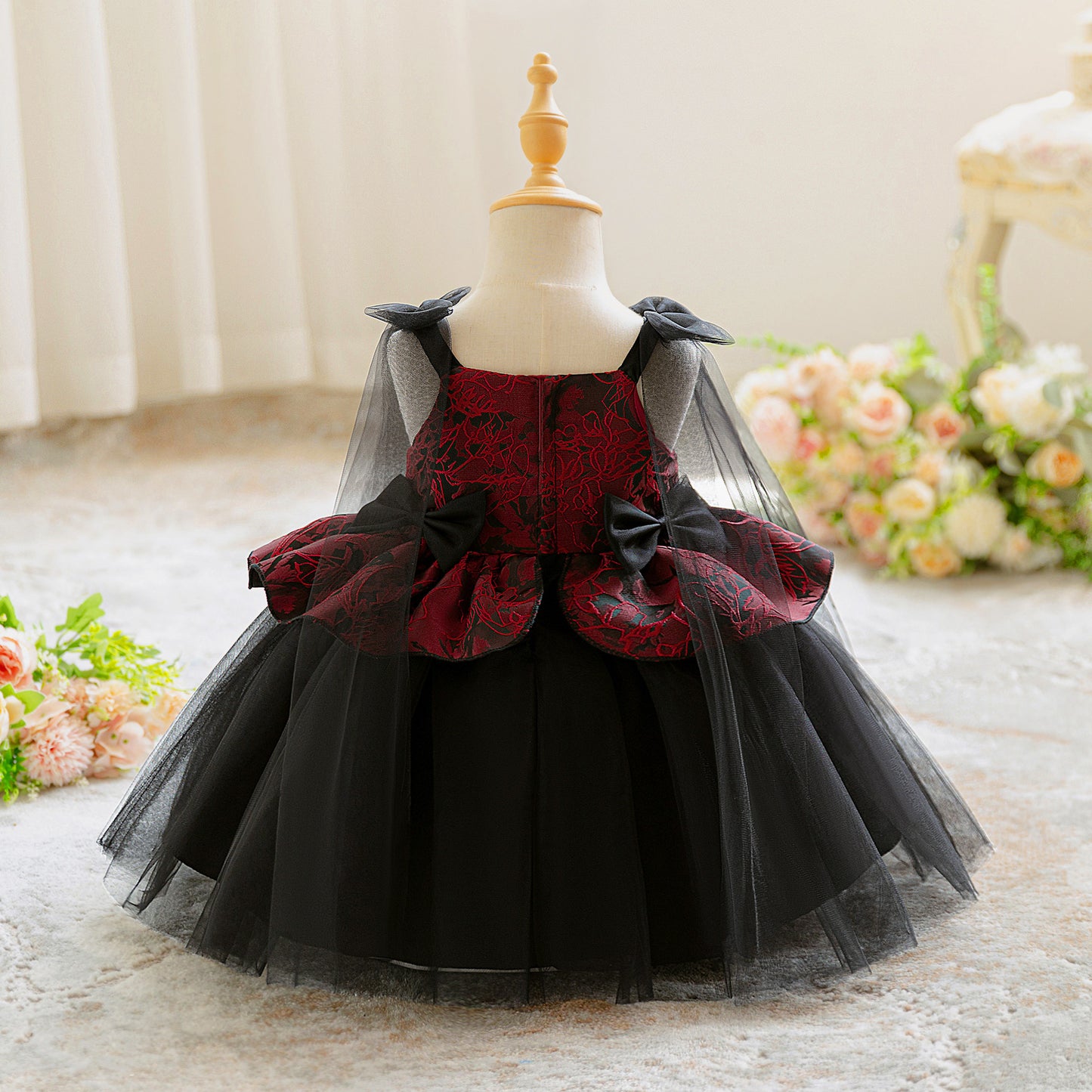 Cute Off-Shoulder Ball Gown Princess Dress for Little Girls – Tiered Tulle with Bow