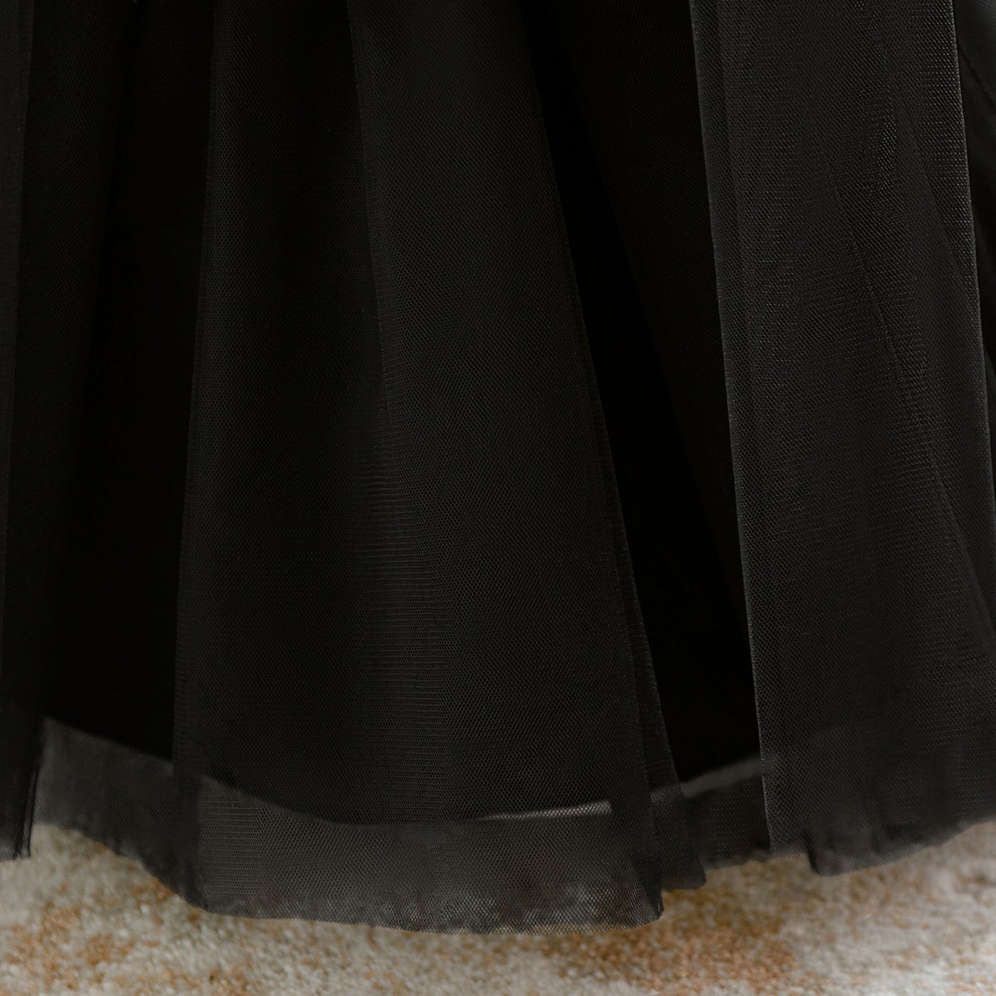 Cute Off-Shoulder Ball Gown Princess Dress for Little Girls – Tiered Tulle with Bow