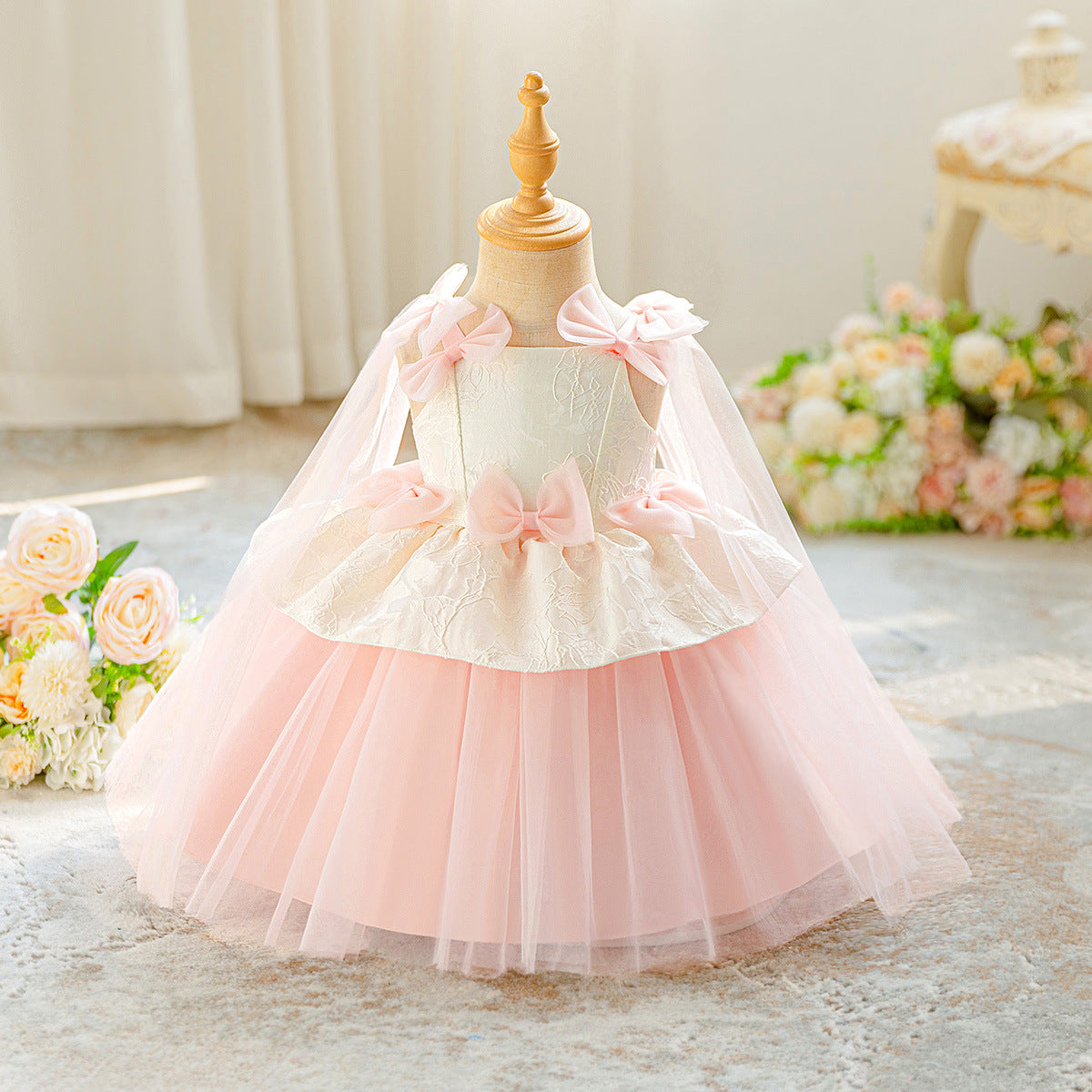 Cute Off-Shoulder Ball Gown Princess Dress for Little Girls – Tiered Tulle with Bow