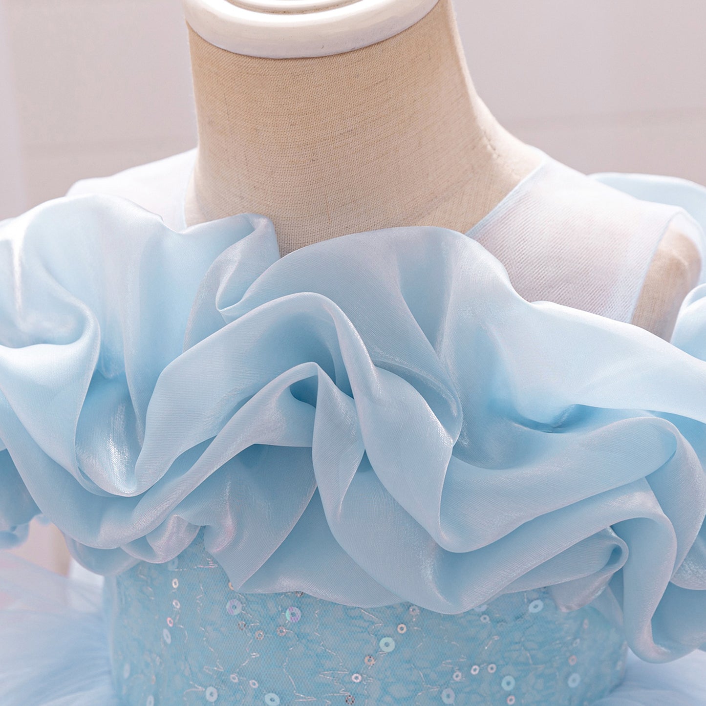Cute Off-Shoulder Puffy Tulle Dress for Girls | Princess Party & Flower Girl Gown