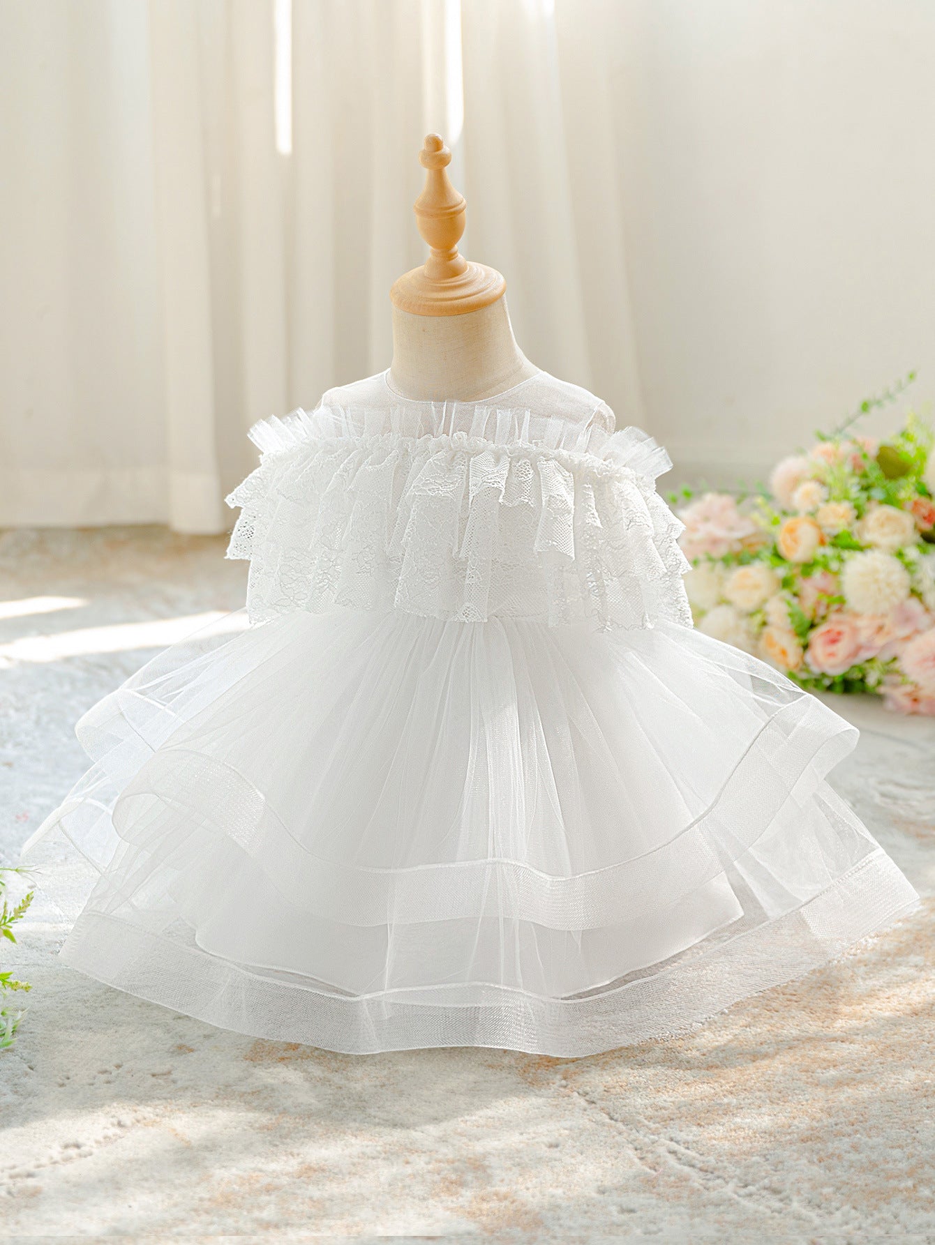 Frocklet Cute Off Shoulder White Tulle Puffy Princess Dress for Girls 3