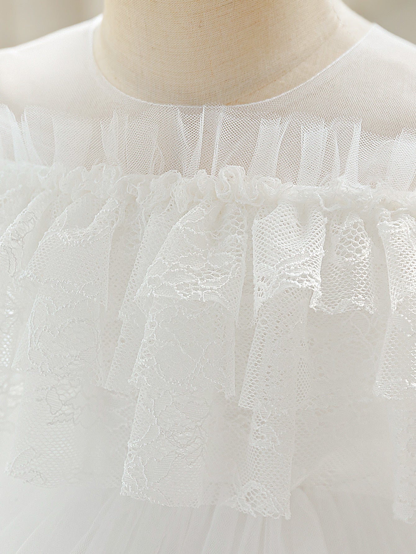 Frocklet Cute Off Shoulder White Tulle Puffy Princess Dress for Girls 5