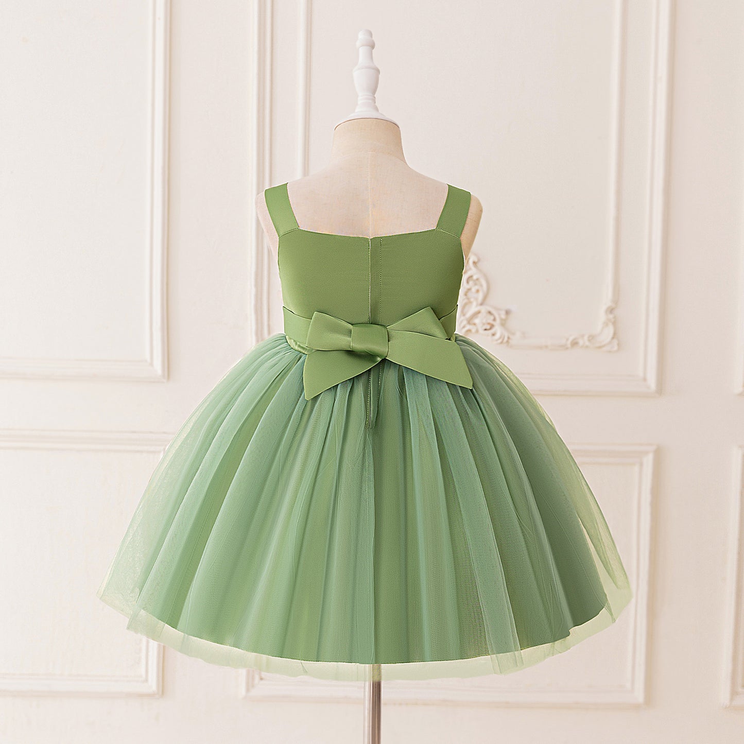 Cute Off Shoulder Tulle Tea Length Flower Girl Dress with Appliques for Parties & Weddings