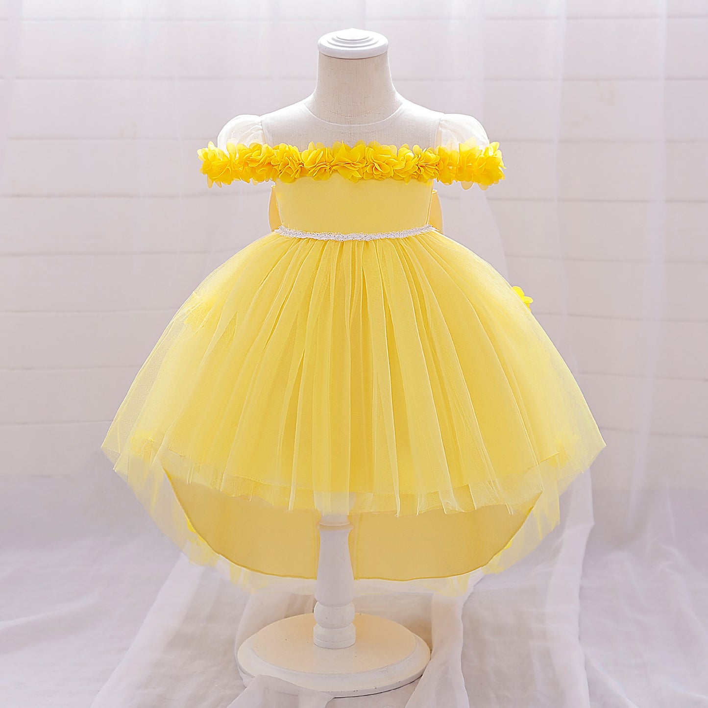 Puffy Off-Shoulder Princess Dress for Girls | High-Low Mesh Flower Girl Gown