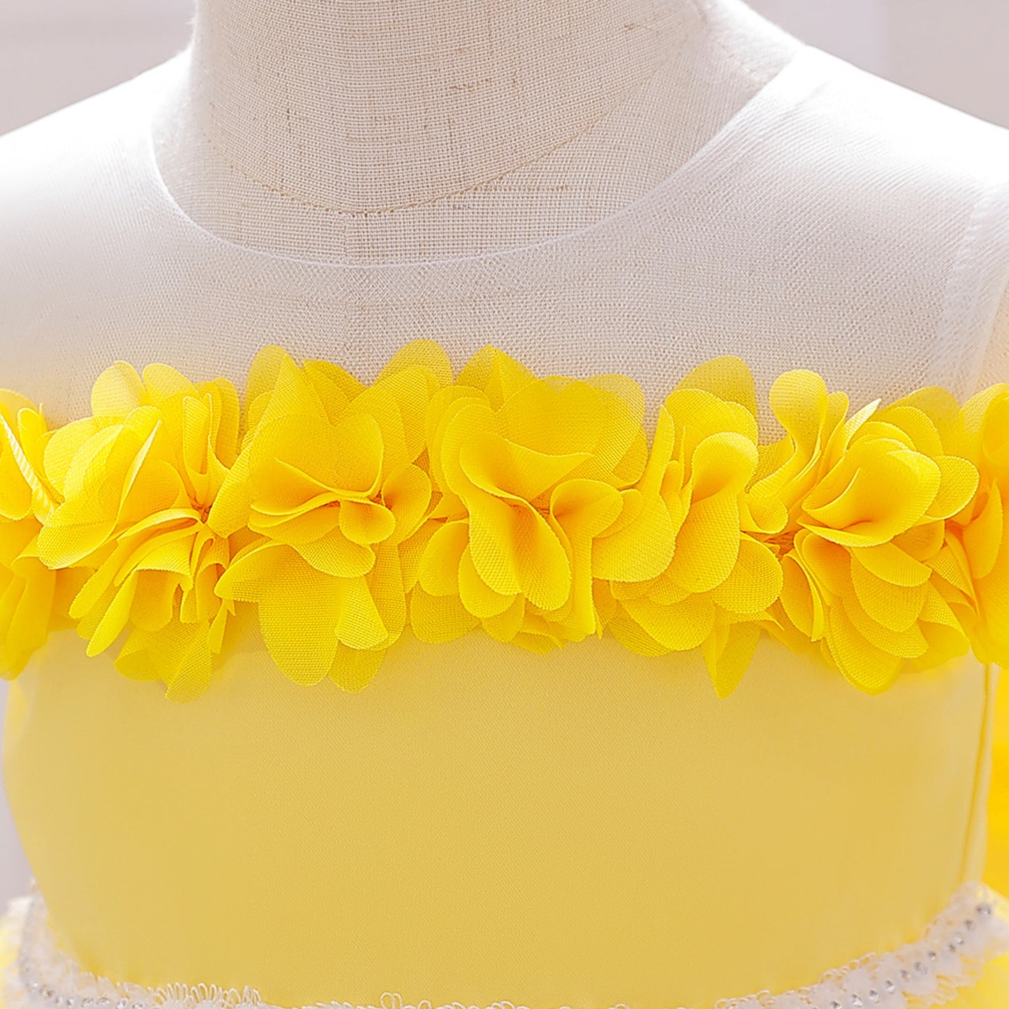Puffy Off-Shoulder Princess Dress for Girls | High-Low Mesh Flower Girl Gown