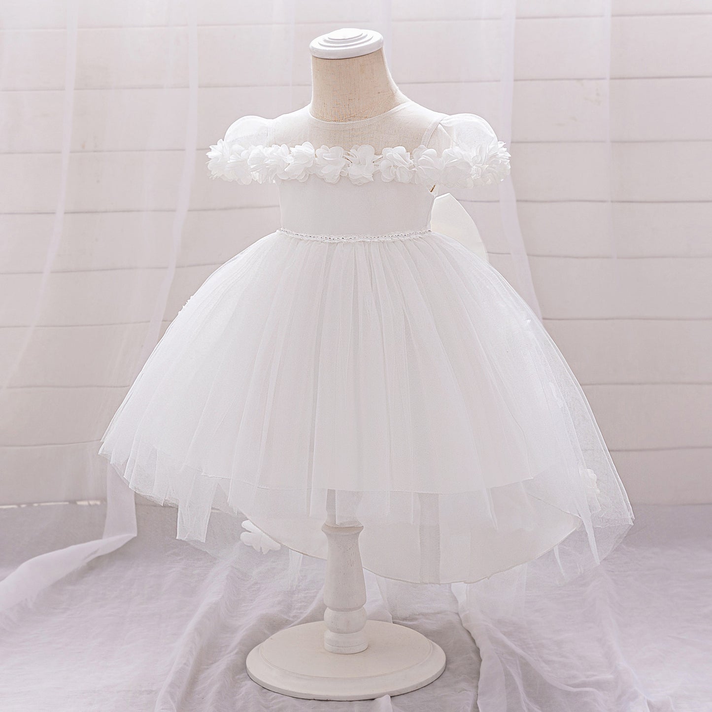 Puffy Off-Shoulder Princess Dress for Girls | High-Low Mesh Flower Girl Gown