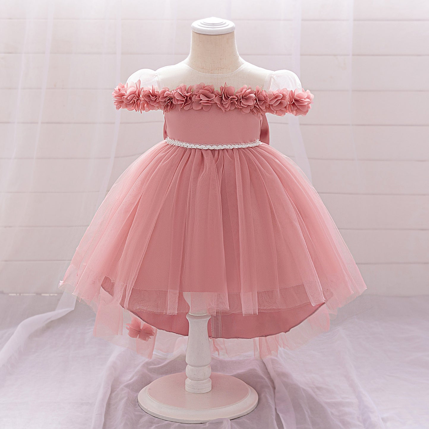Puffy Off-Shoulder Princess Dress for Girls | High-Low Mesh Flower Girl Gown