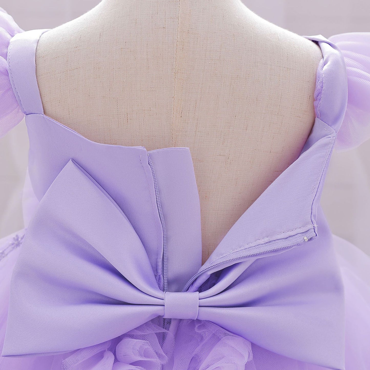 Cute Puffy Tulle Flower Girl Dress for Party & Wedding – Lace & Bow Detail