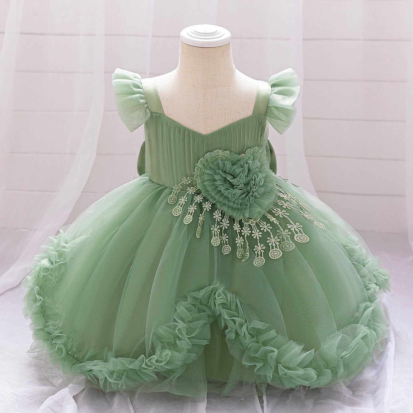 Cute Puffy Tulle Flower Girl Dress for Party & Wedding – Lace & Bow Detail