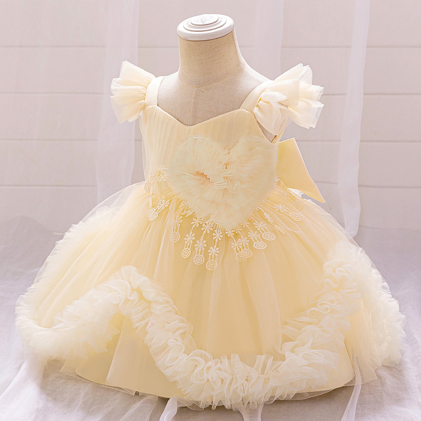 Cute Puffy Tulle Flower Girl Dress for Party & Wedding – Lace & Bow Detail