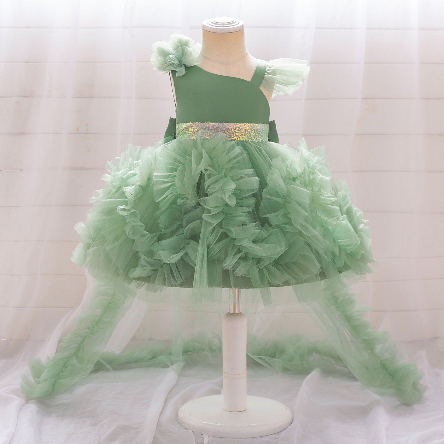 Puffy Tulle Princess Dress with Detachable Train for Girls | Sequin & Bowknot Gown