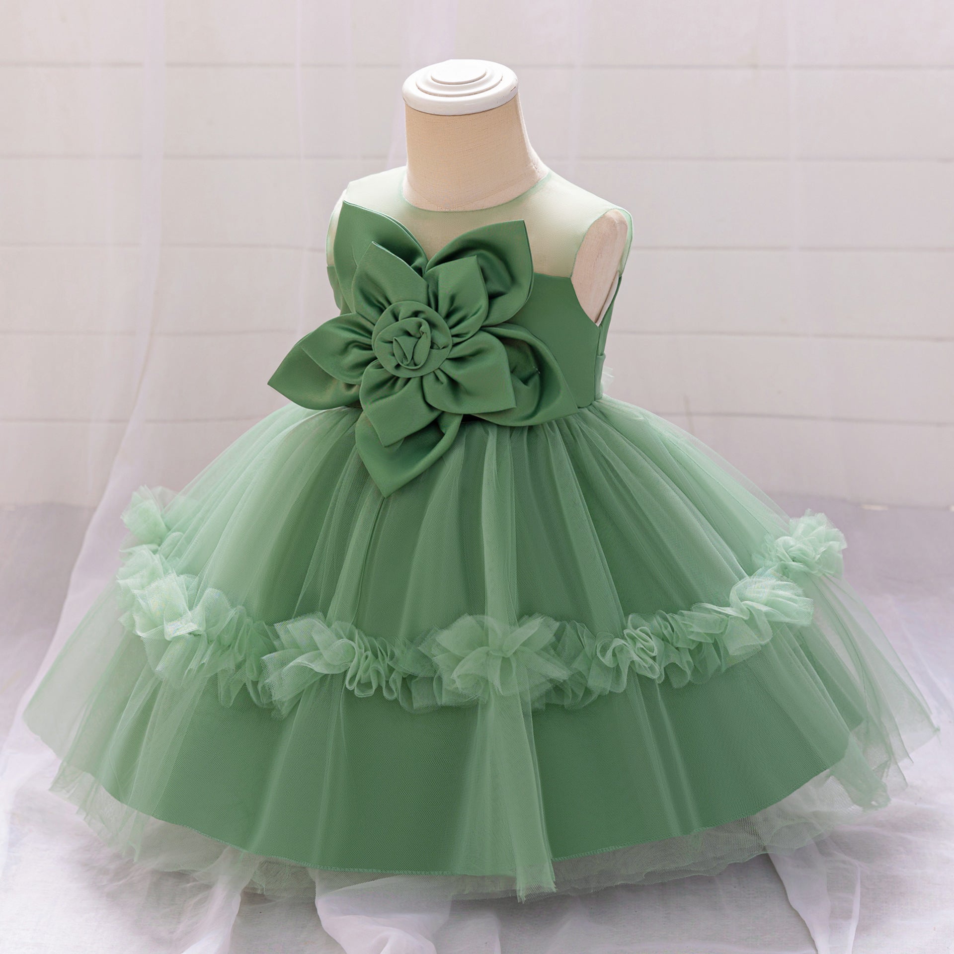 Avocado Green Off-Shoulder Puffy Ball Gown Dress for Girls | Tea-Length Tulle Party Outfit