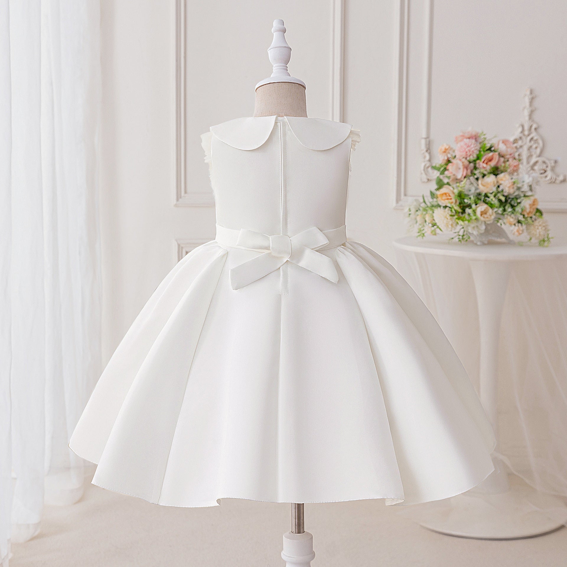 Adorable A-Line Satin Flower Girl Dress with Collar for Ages 4-8