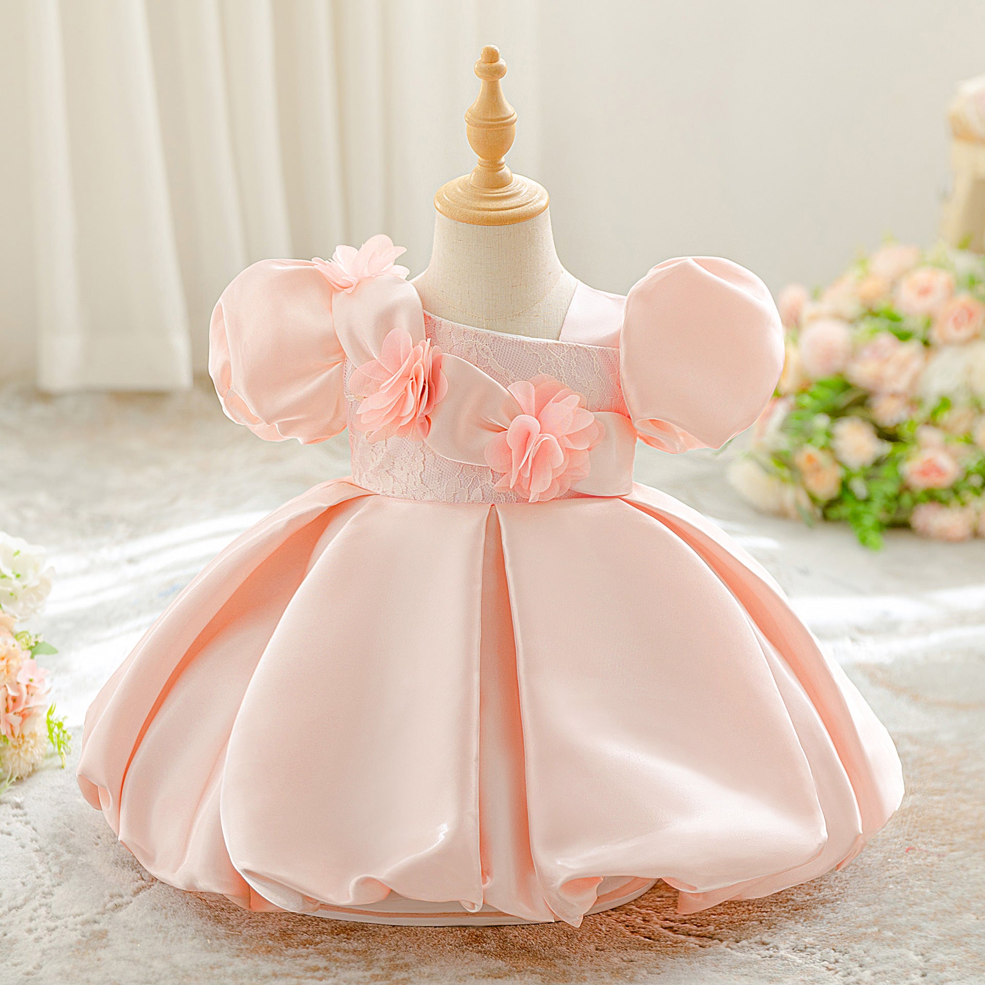 Light Pink Princess Ball Gown with Puffy Sleeves for Girls – Satin Lace Applique Dress