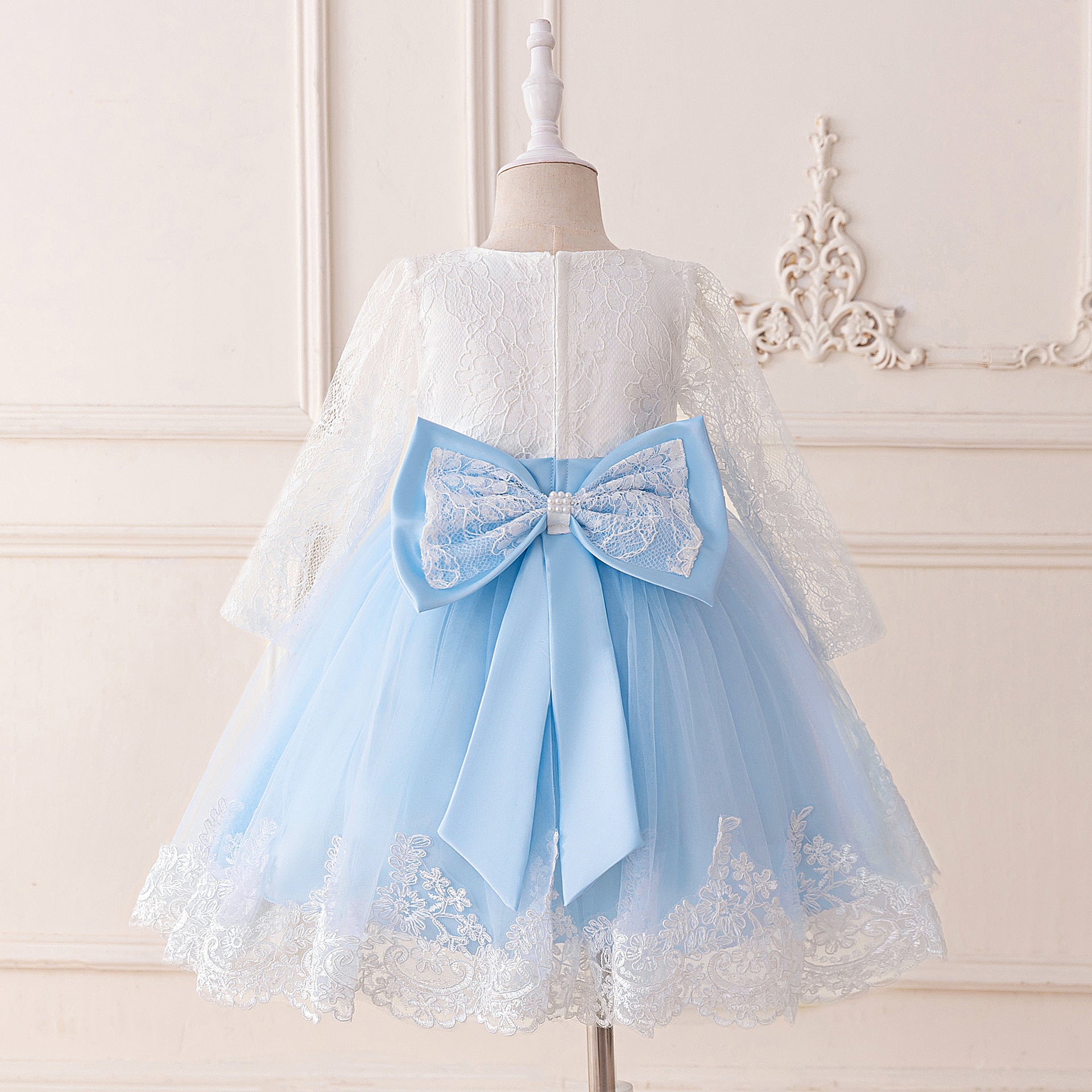 Cute Long Sleeve Lace & Tulle Flower Girl Dress with Bow – A-line Tea Length
