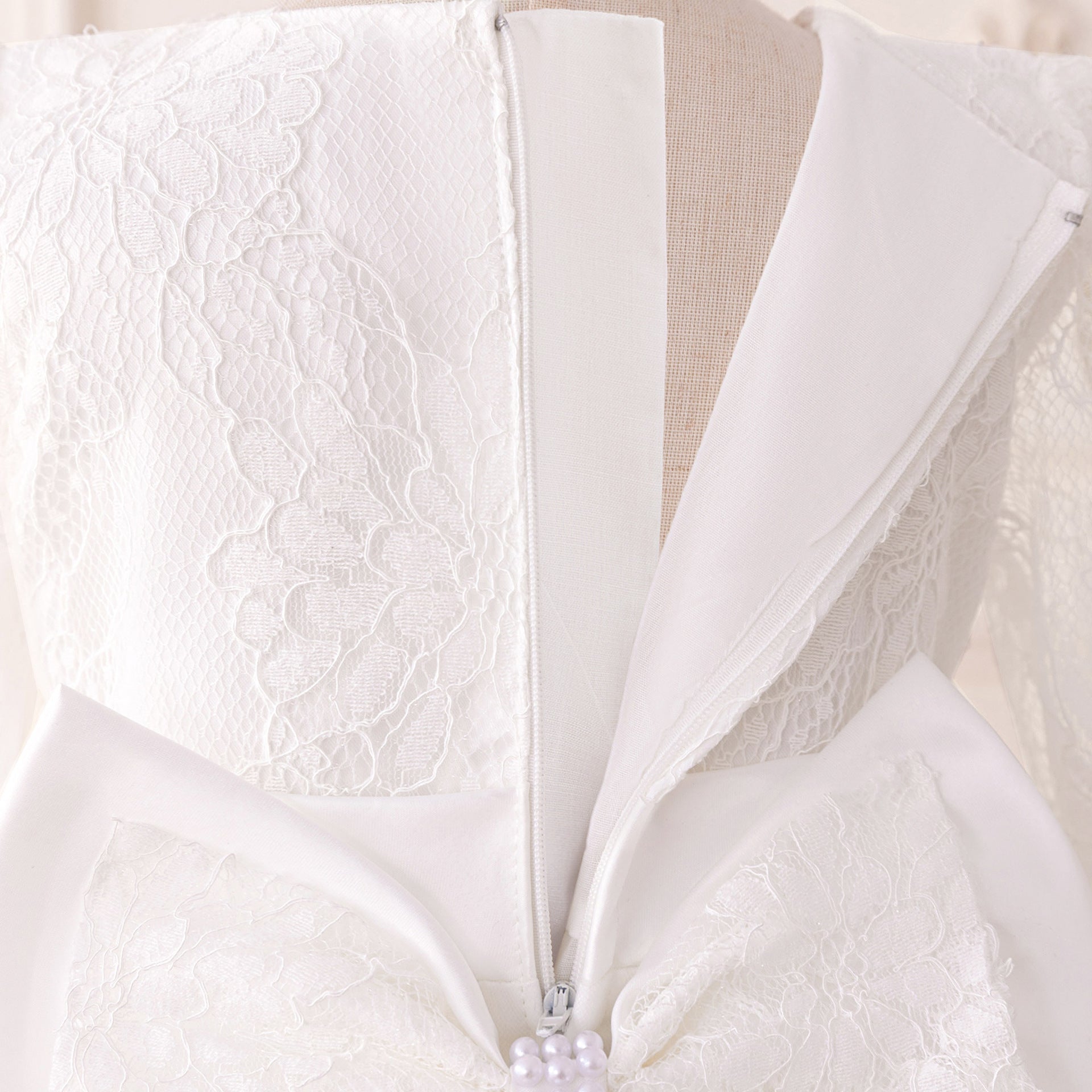 Cute Long Sleeve Lace & Tulle Flower Girl Dress with Bow – A-line Tea Length