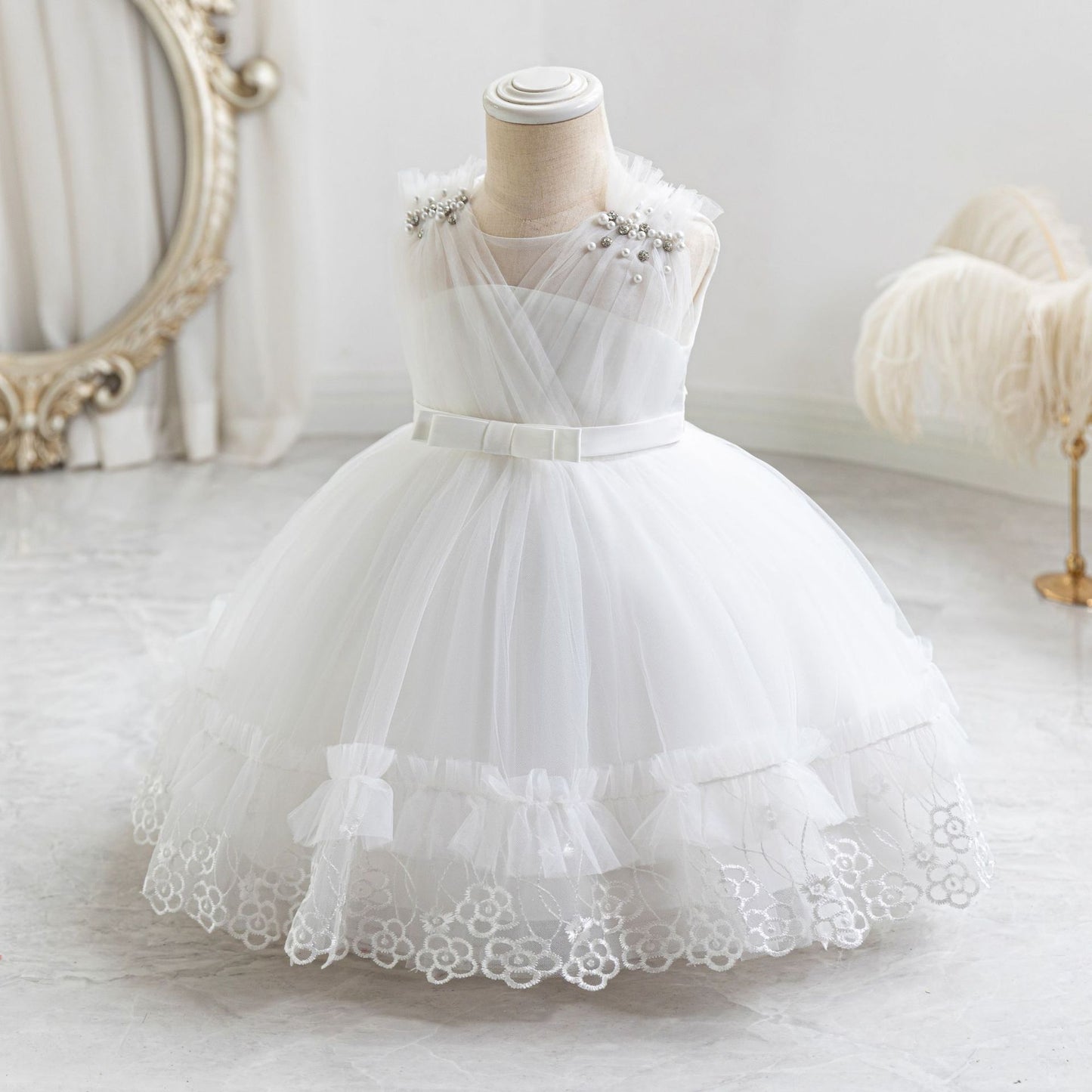Cute Mesh Ball Gown Kids Dress with Lace & Bow for Parties & Celebrations