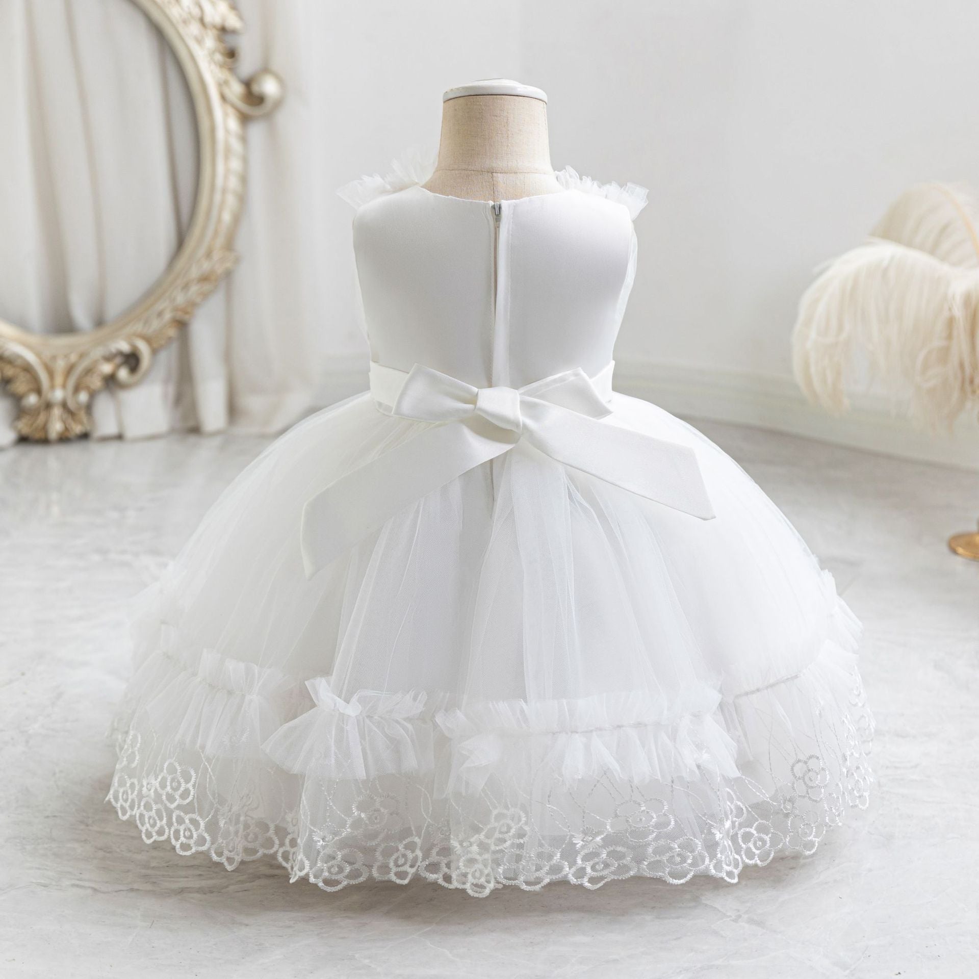 Cute Mesh Ball Gown Kids Dress with Lace & Bow for Parties & Celebrations