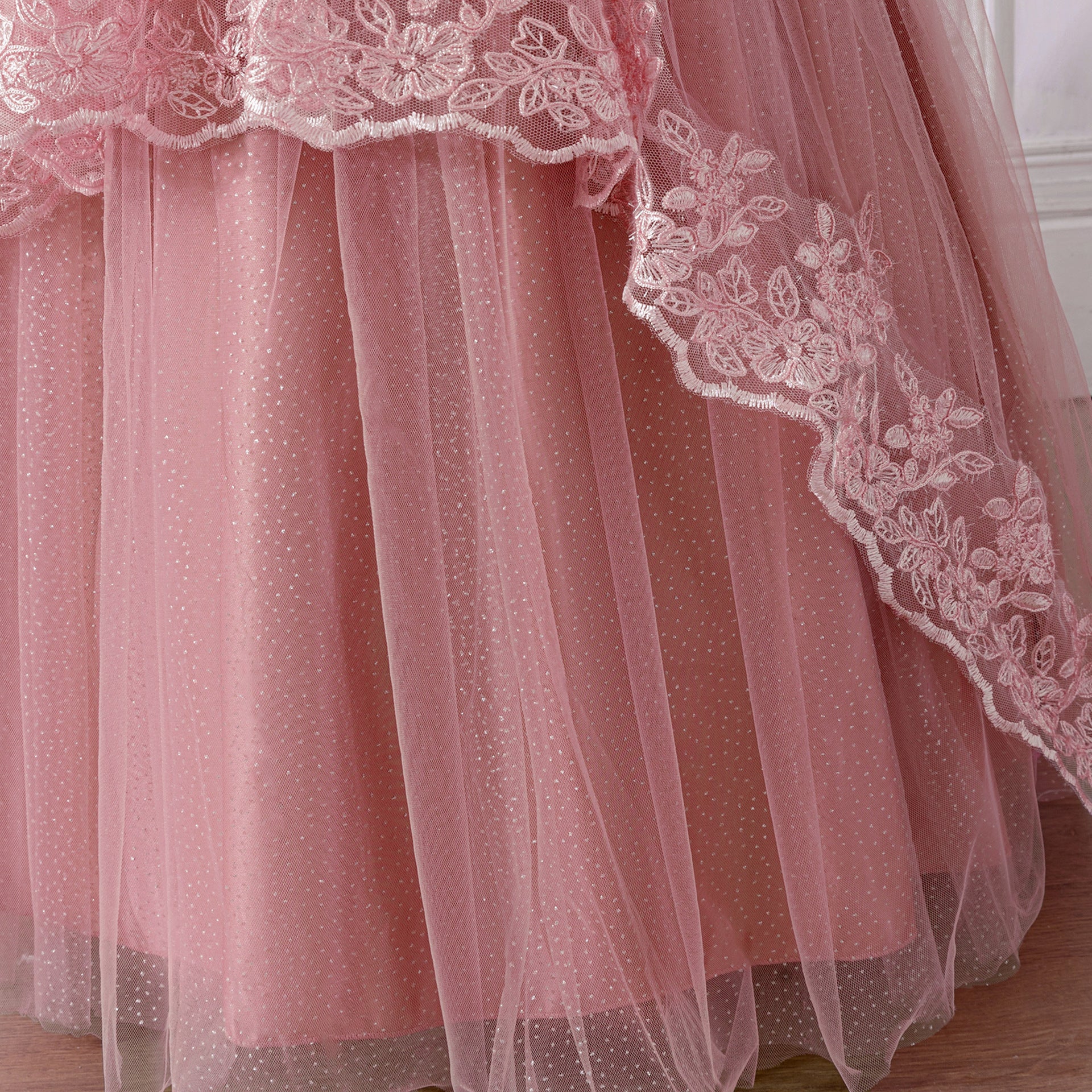 Princess Ball Gown Maxi Dress for Girls in Pink – Lace, Sequins & Puffy Tulle