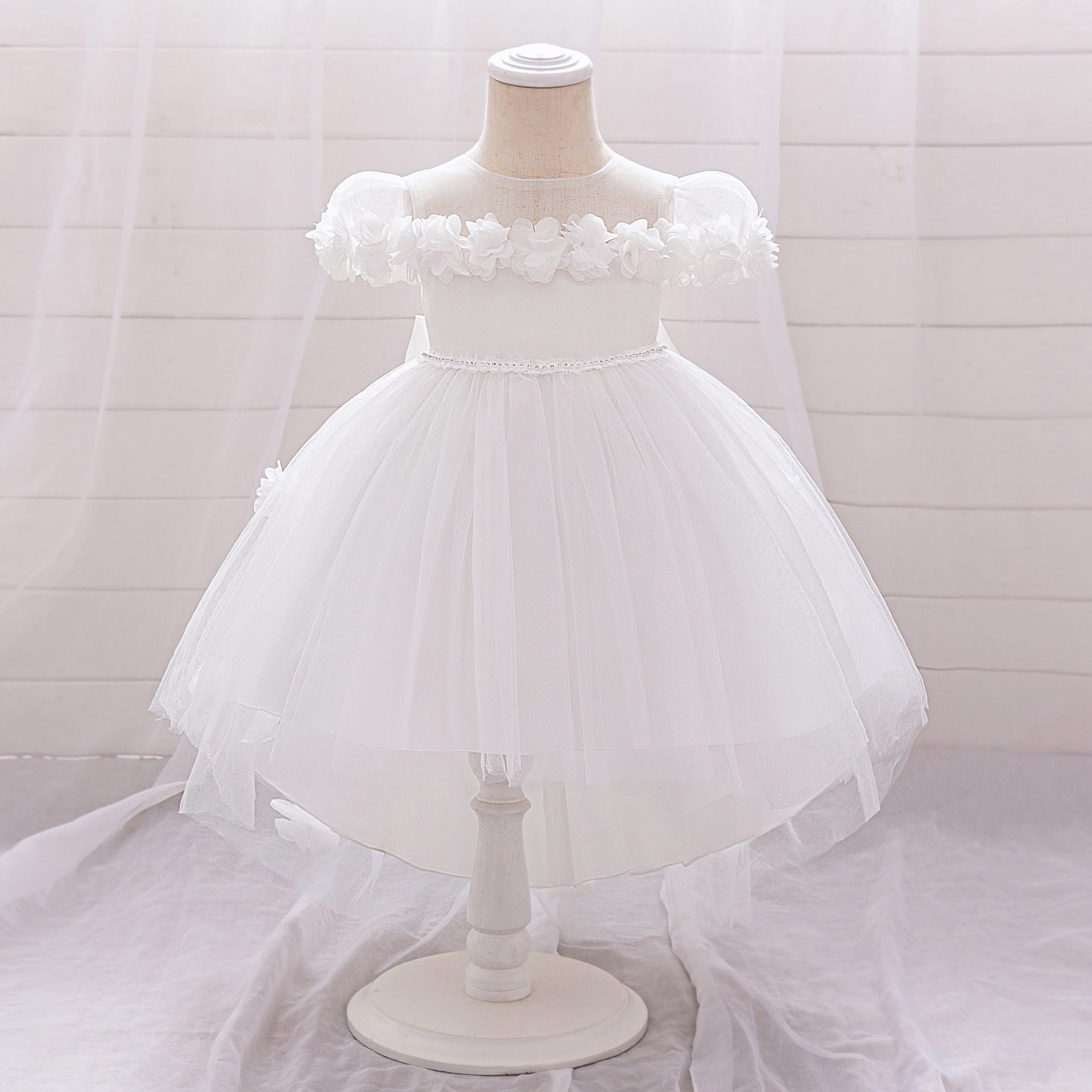 Puffy Off-Shoulder Princess Dress for Girls | High-Low Mesh Flower Girl Gown