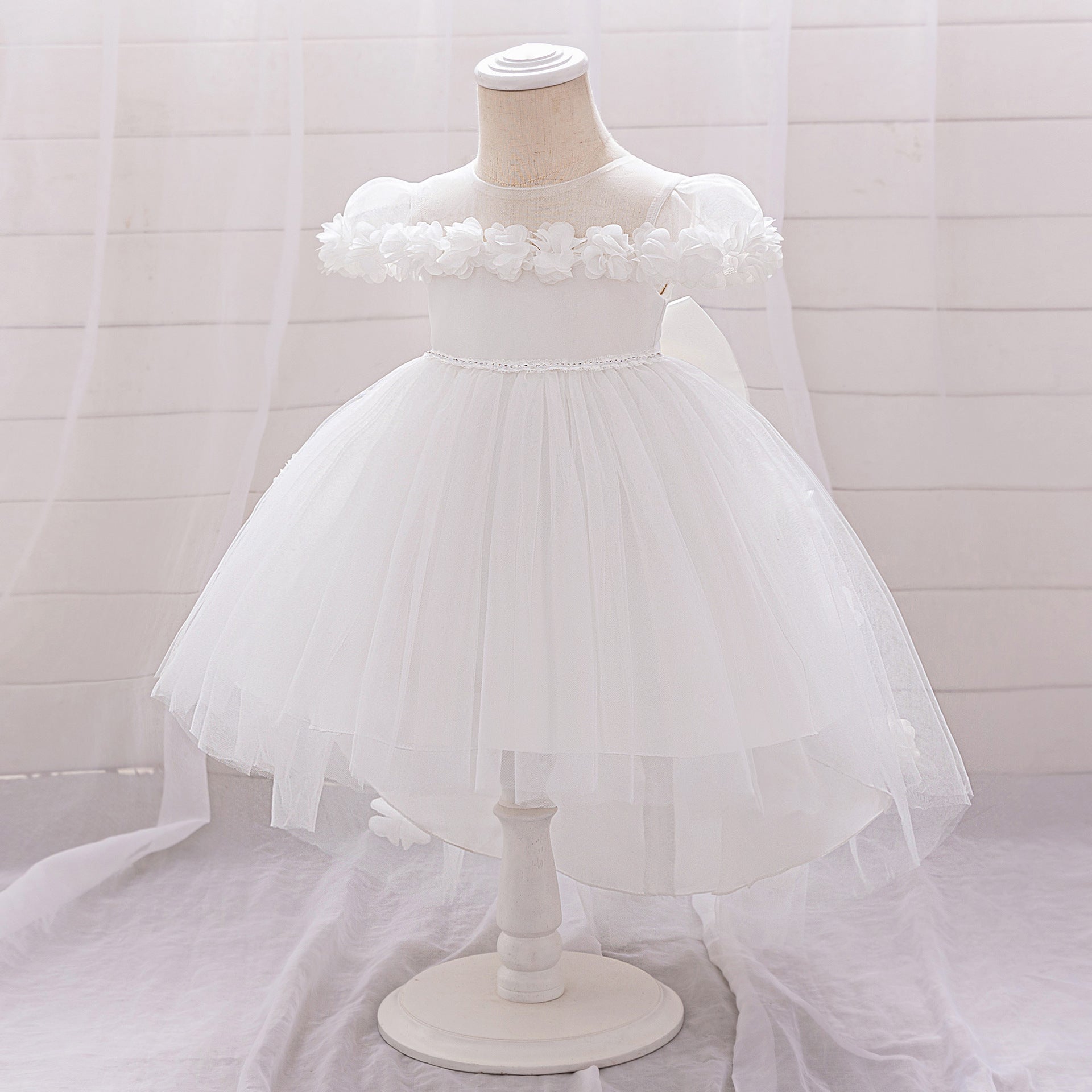 Puffy Off-Shoulder Princess Dress for Girls | High-Low Mesh Flower Girl Gown
